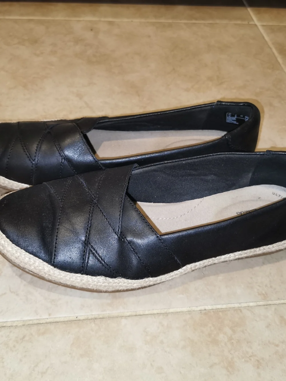 Clarks comfortable slip